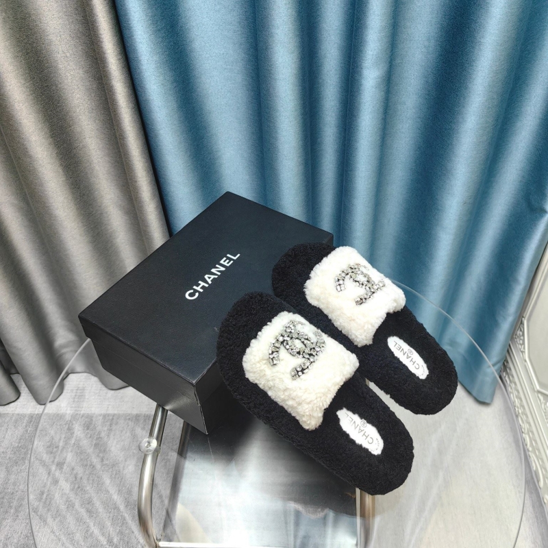 Chanel Slippers